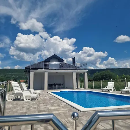 Villa Lila *