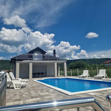 Lila * Bihać